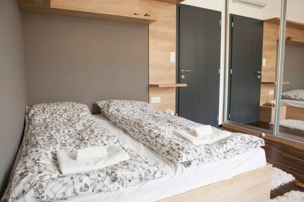 Apartment Downtown Ulloi 3 Budapest Eksteriør bilde